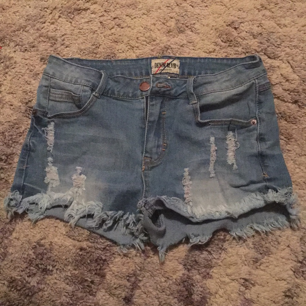 Jean short shorts